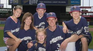 Craig-Counsell-wife-Michelle-Counsell-child