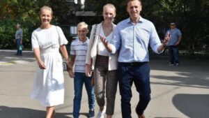 Alexei Navalny wife-children